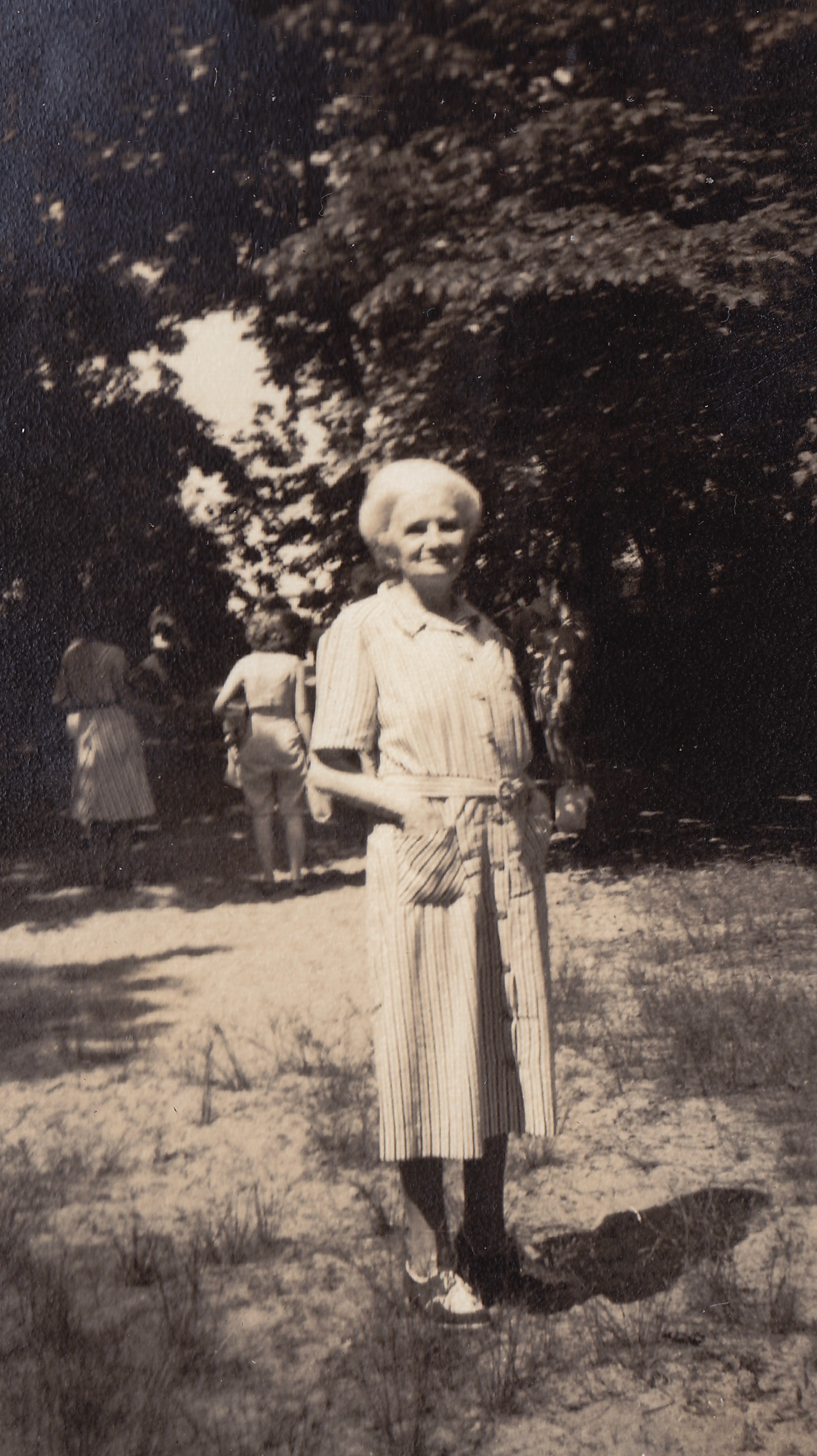 Tante Lenchen in New York, around 1936