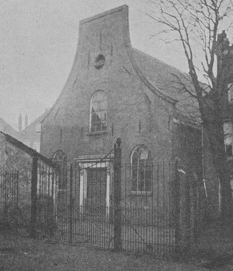 De Raampoortlaankerk in Rotterdam.